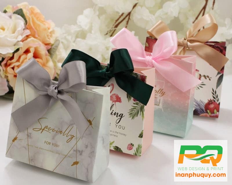 Mẫu túi giấy đựng nước hoa